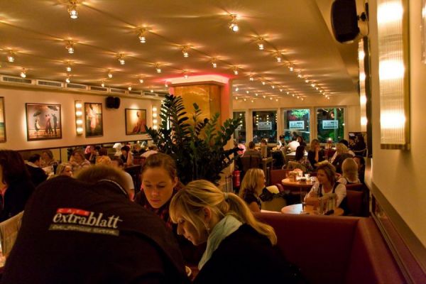 Cafe Extrablatt