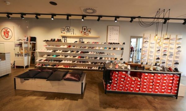 Herz & Sohle – Sneaker im Blut